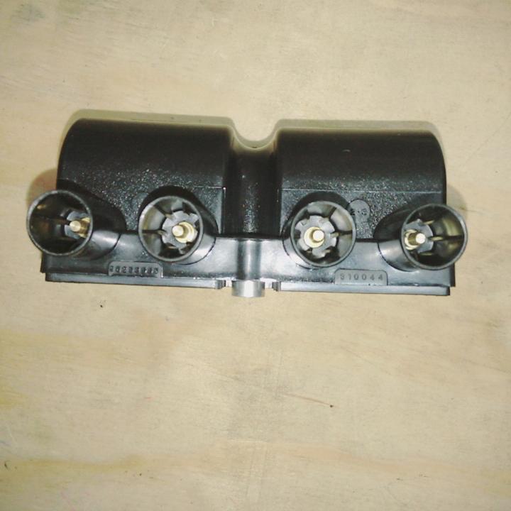 2 BOBINA ENCENDIDO AVEO 04/13, CORSA EVOLUTION 01/08 1.8, LUV 99/05 2.2, MONTANA 04/14 1.8 LJ1, OPTRA 04/13, SPARK 06/15 1.0, SPARK GT 10/16 1.2, VIVANT 04/09 1.6 A16DMS, CORSA MEXICANO 3PINES 4SALIDAS =25182496 =93363483 KR